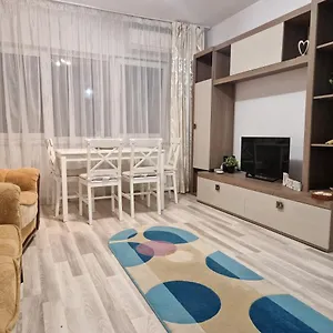  Apartament Center