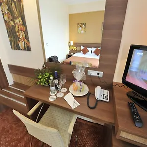 Rin Hotel