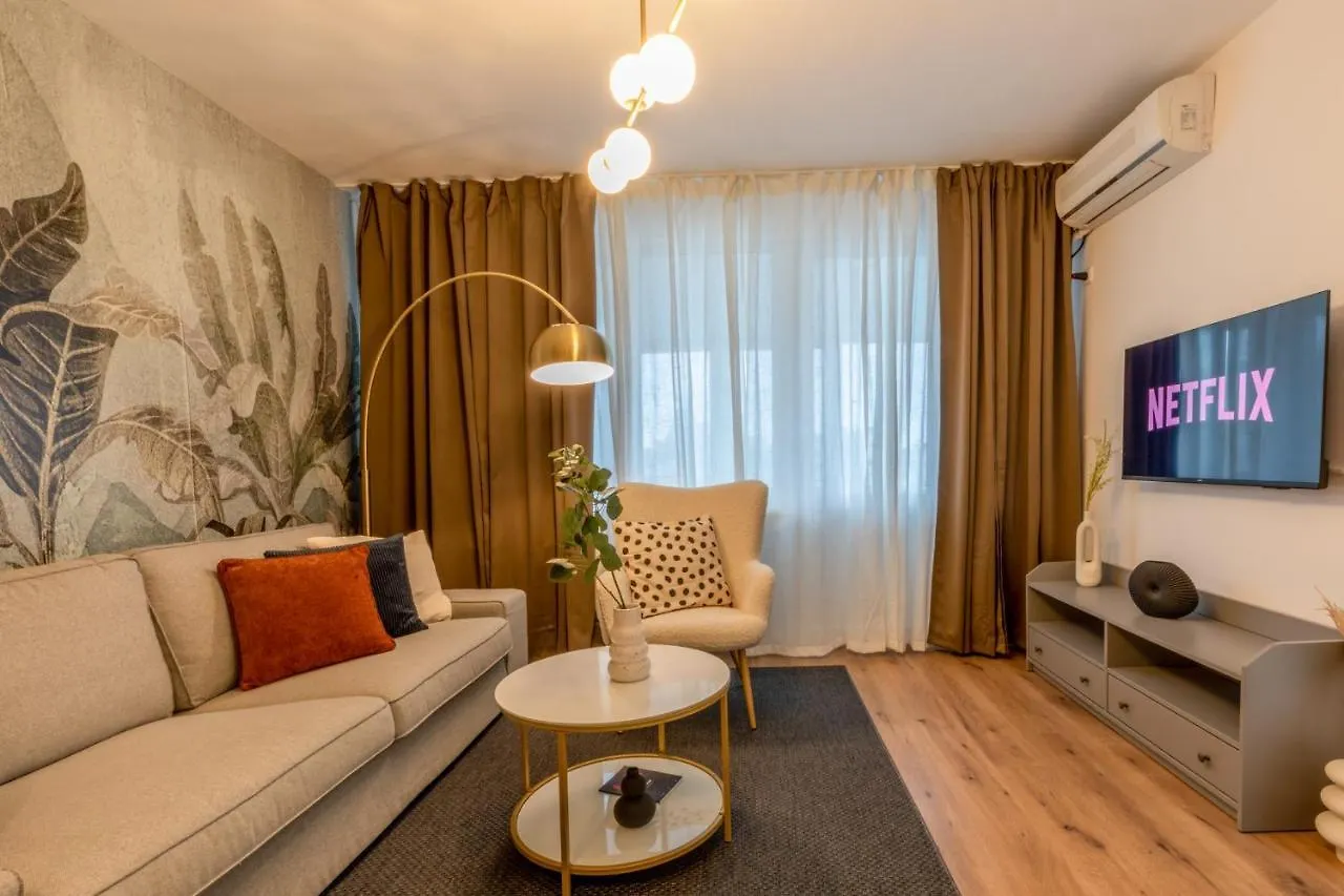 Urban Haven: 2Br Apartment In Bucharest Center