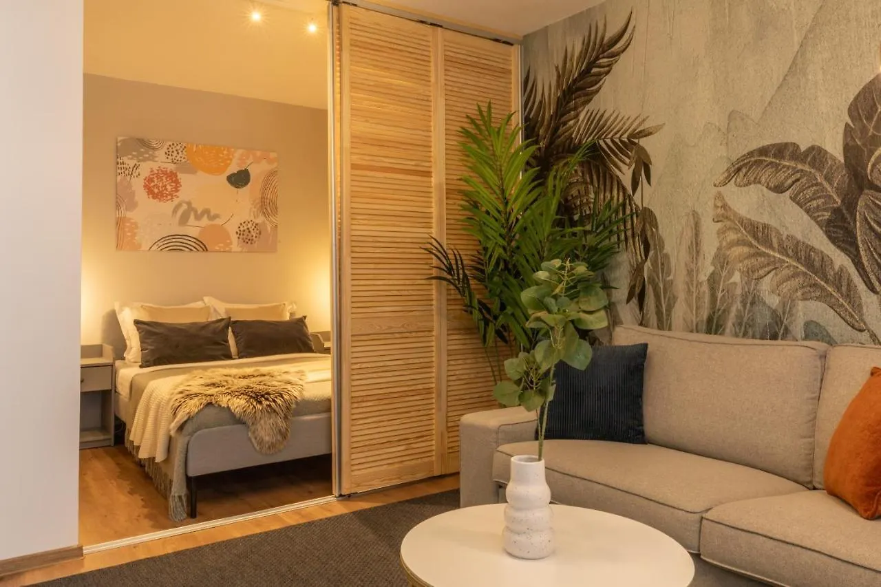 Urban Haven: 2Br Apartment In Bucharest Center Romania