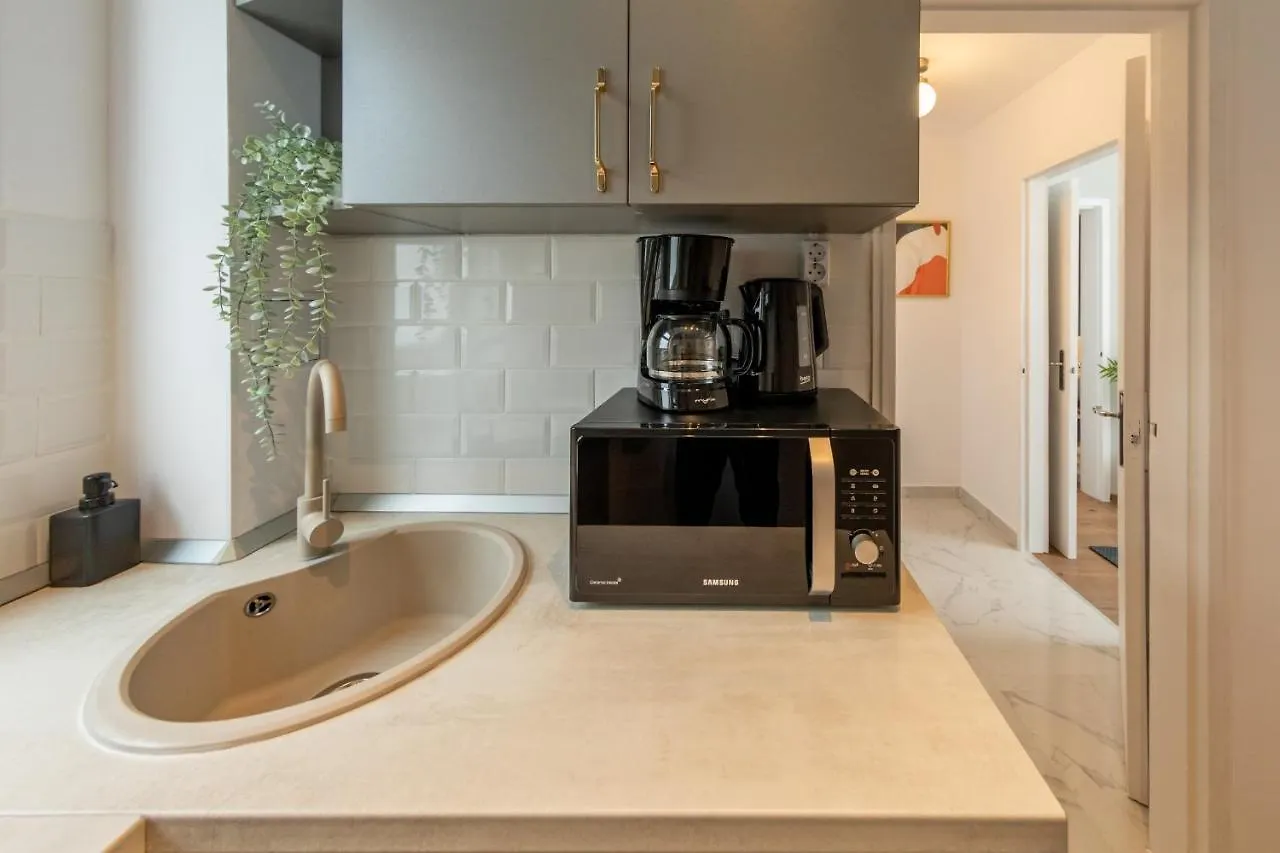 Urban Haven: 2Br Apartment In Bucharest Center