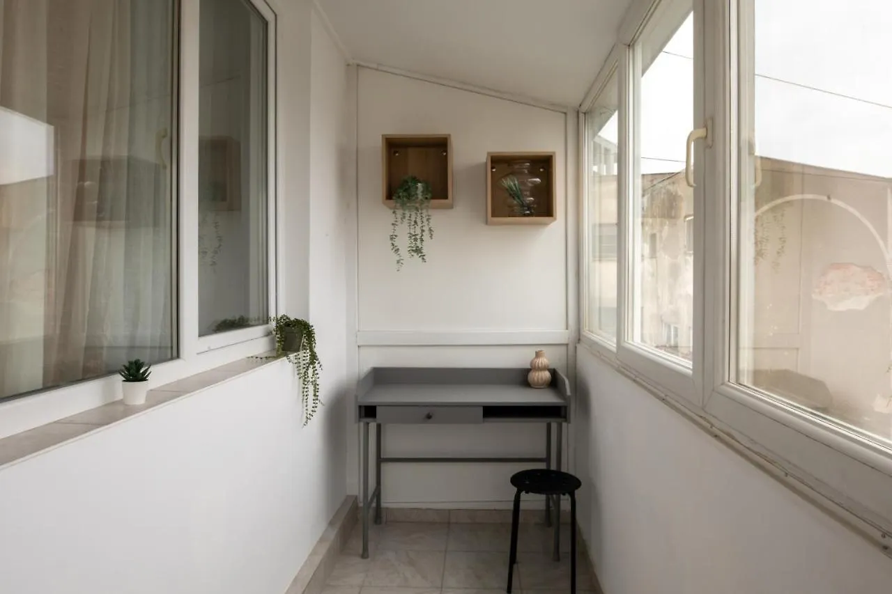 Urban Haven: 2Br Apartment In Bucharest Center