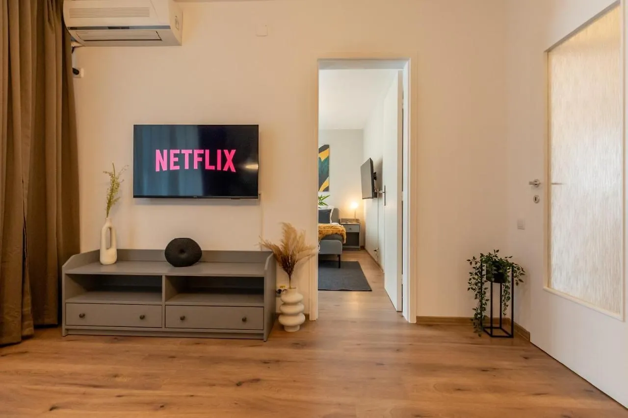 Urban Haven: 2Br Apartment In Bucharest Center