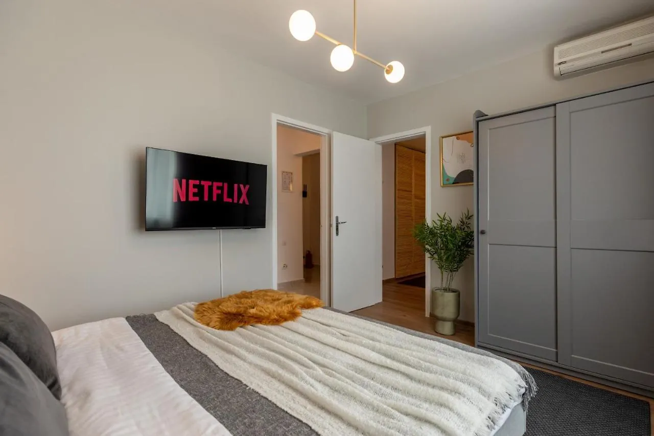 Urban Haven: 2Br Apartment In Bucharest Center