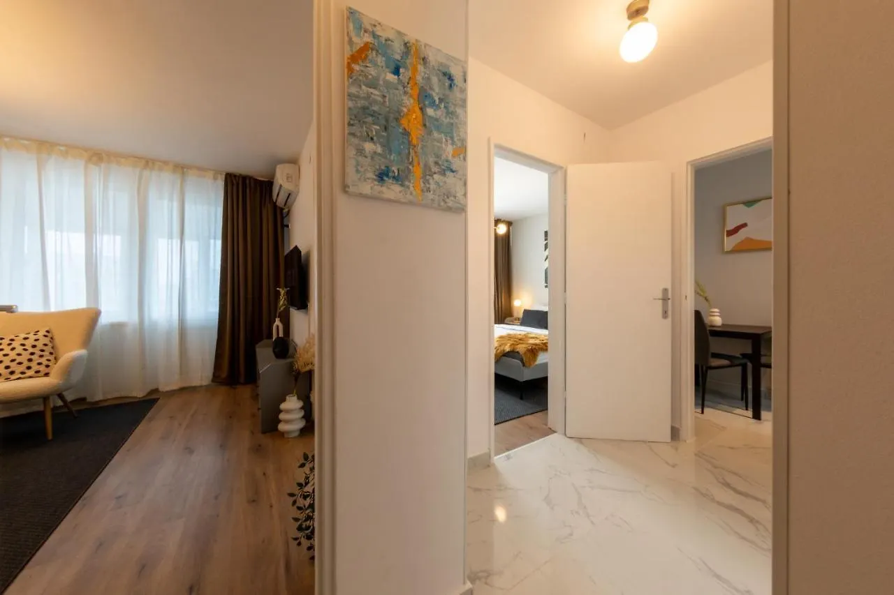 Urban Haven: 2Br Apartment In Bucharest Center