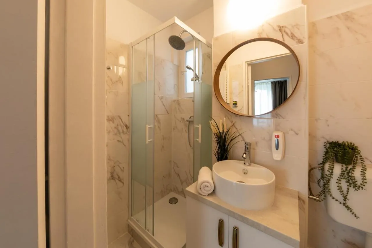 Urban Haven: 2Br Apartment In Bucharest Center