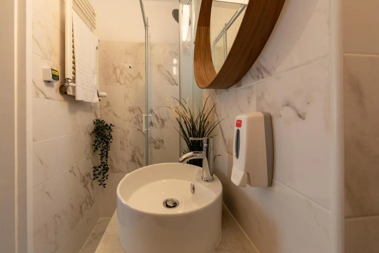 Urban Haven: 2Br Apartment In Bucharest Center